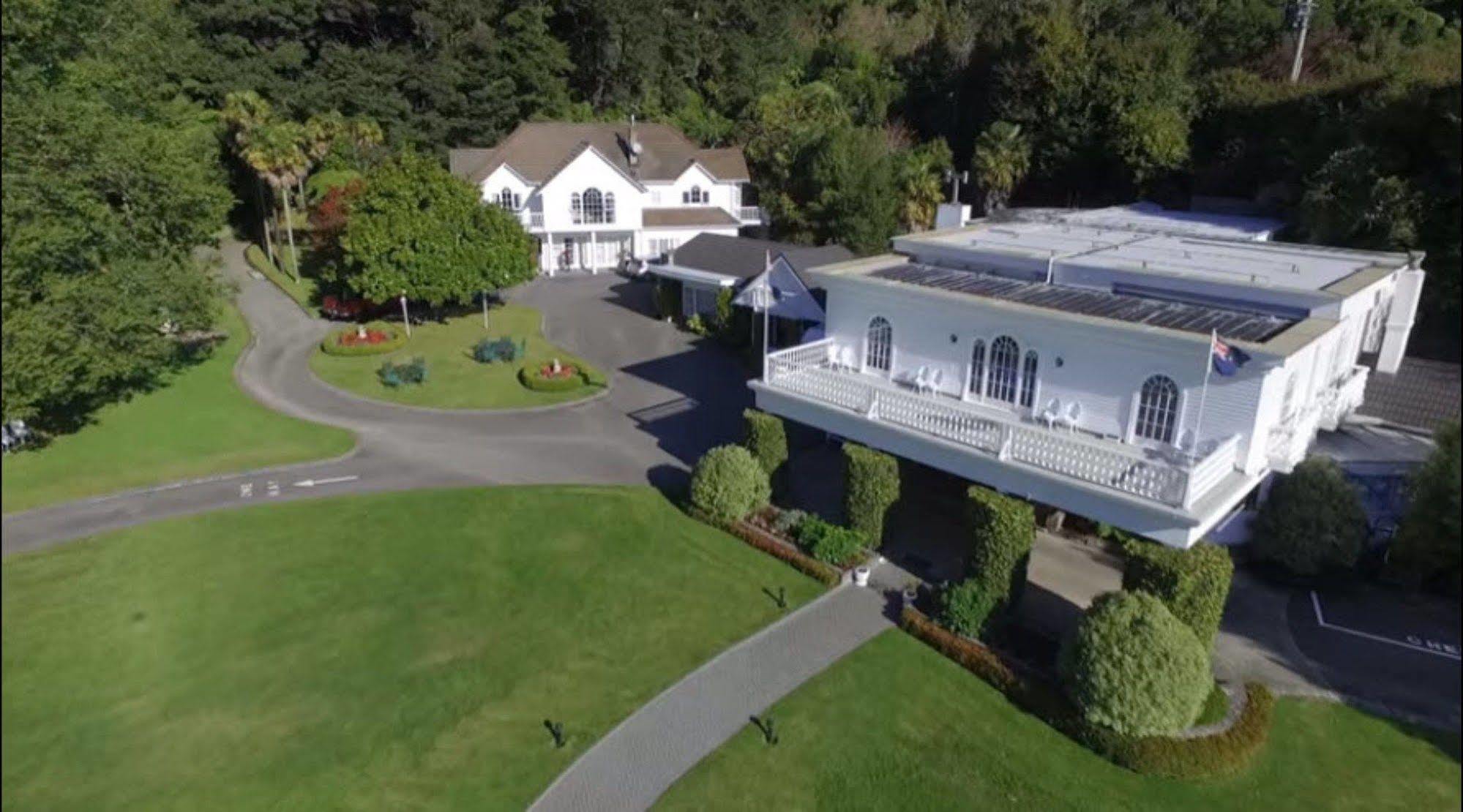 Wallaceville Motor Lodge Upper Hutt Dış mekan fotoğraf